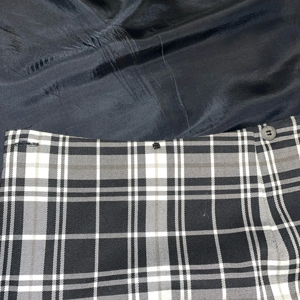 Andrea Viccarro maxi plaid wrap skirt.  Size 6.  Black, Cream, Tan. Lined.